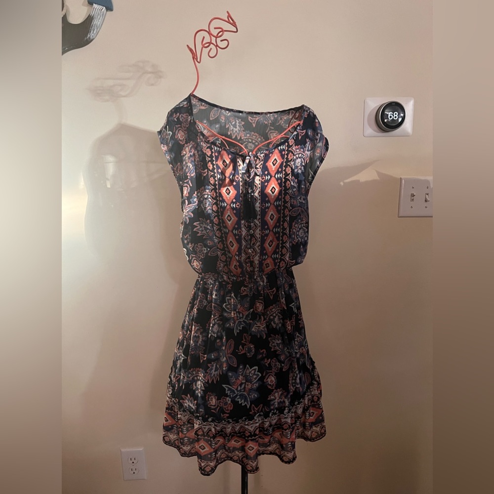 Hollister dark blue and flower dress